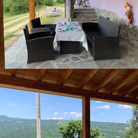 Villa La Casa Sulla Collina Varsi Exterior foto